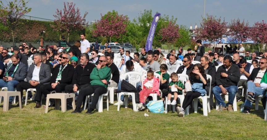 Başkan Kocaman, Kocaelispor’un Maçını Kartepelilerle İzledi