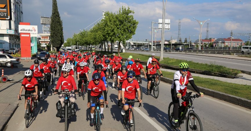 Pedallar 19 Mayıs ruhu ile çevrildi