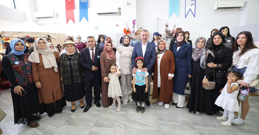 SERGİ KANDIRA İLE DEVAM ETTİ