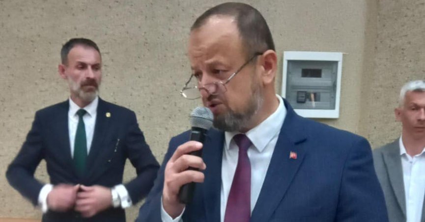 Gölcük Köyleri Yardımlaşma ve Dayanışma Derneği Başkanı İsmail Acar, Kurban Bayramı nedeniyle mesaj yayınladı.