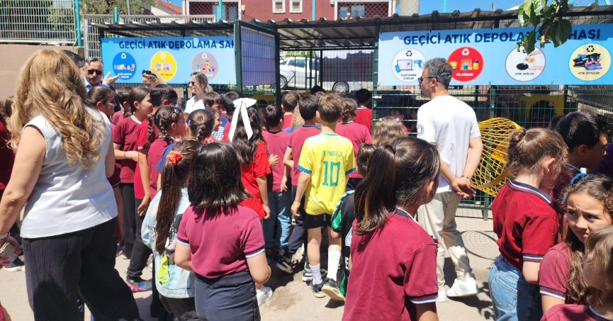 GÖLCÜK BELEDİYESİ'NDEN ÖĞRENCİLERE SIFIR ATIK EĞİTİM SAHASI