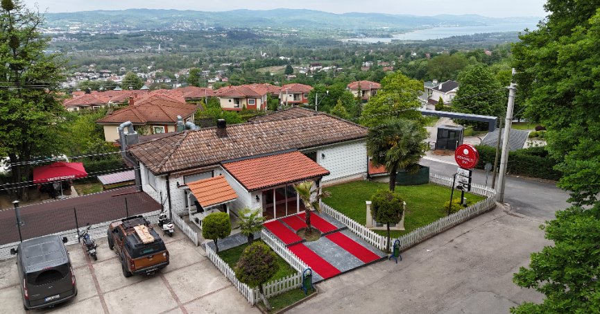 Kartepe Belediyesi’nin Sosyal Tesisleri “Yaşamak, Kartepe’de bir başka güzel” dedirtiyor.