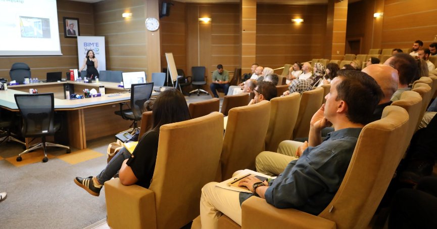 Büyükşehir’den teknik personele yazılım eğitimi