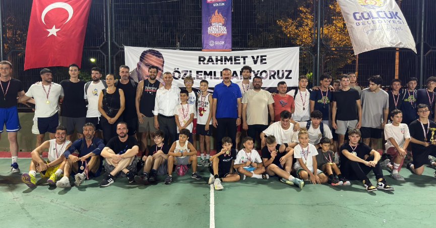 REKOR KATILIMLI SOKAK BASKETBOLU TURNUVASI SONA ERDİ