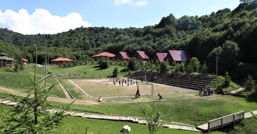 KILAVUZ GENÇLİK’TE NE ARARSAN VAR