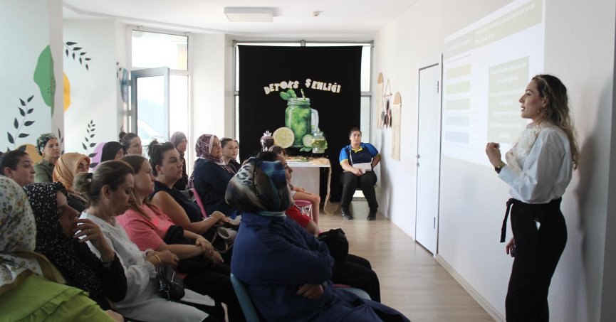 “Renkli beslenin, sağlıklı yaşayın”