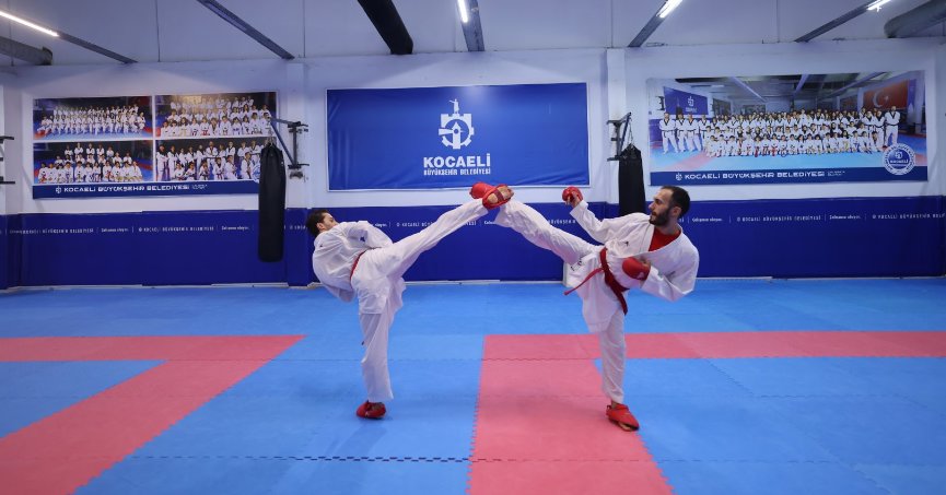 EĞLENCEYLE BAŞLADI, MESLEĞE DÖNÜŞTÜ