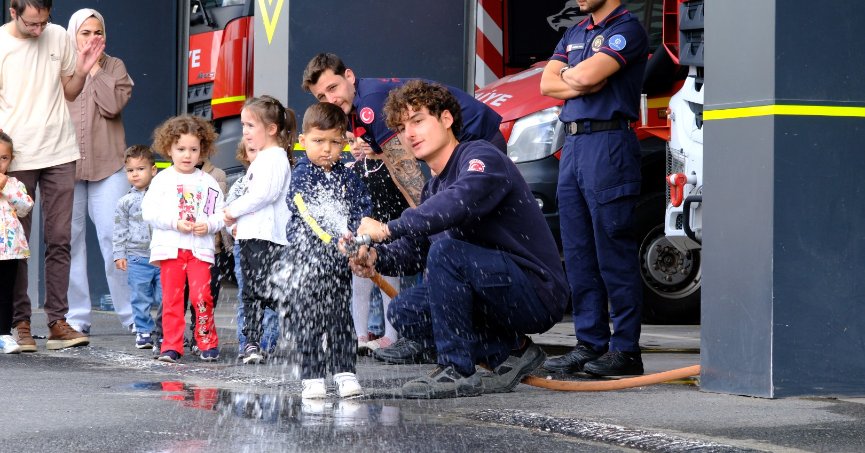 Lokomotifin miniklerinden itfaiye ziyareti