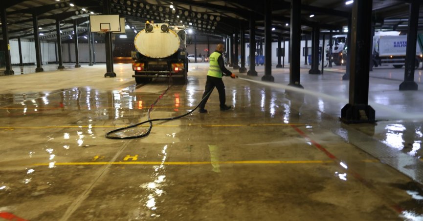 Kartepe’de Her Pazar Sonrası Hijyen Seferberliği