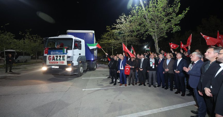 Büyükşehir’in ilk yardım tırları Gazze’ye yola çıktı