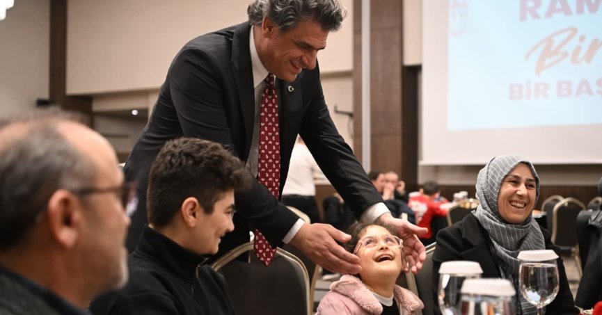 Kartepe’de Ramazan’ın İlk İftarında Şehit Aileleri ve Gazilerle Anlamlı Buluşma