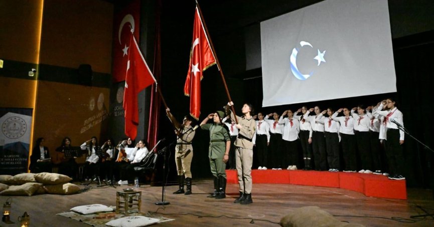 Çanakkale Ruhu Kartepe’de Sahneye Taşındı