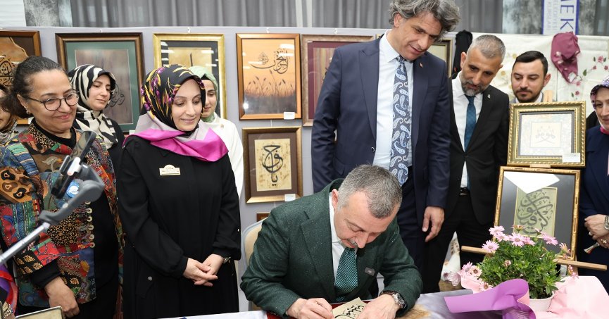 “Biz Birlikte Türkiye’yiz” temalı ilçe sergileri başlıyor