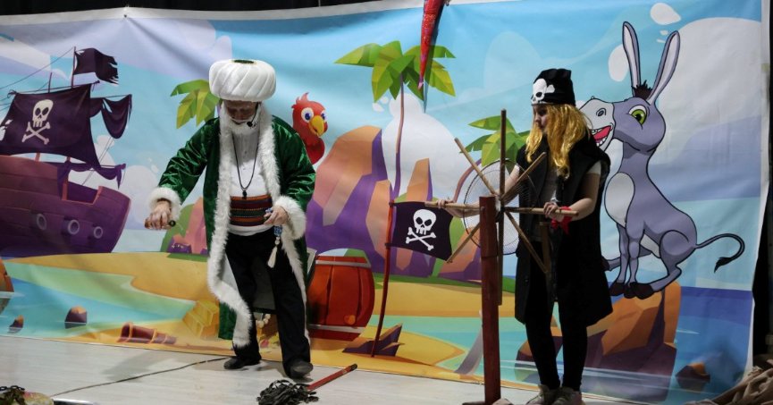 Kartepeli Minikler Nasrettin Hoca ile Kahkaha Dolu Bir Yolculuğa Çıktı