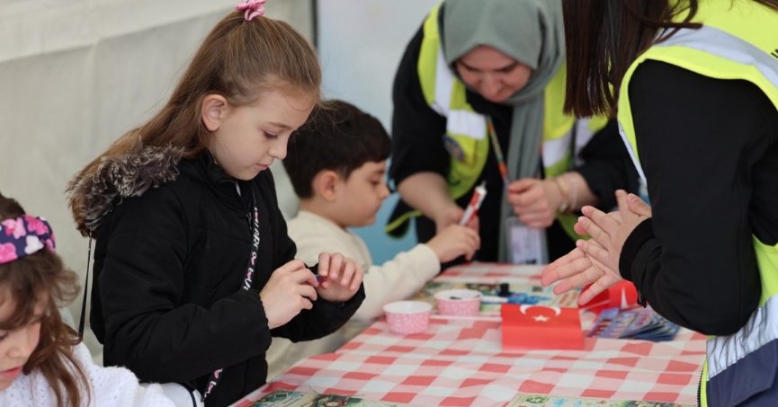 Kartepe’de Çocuklar Bilim ve Eğlenceyle Buluştu