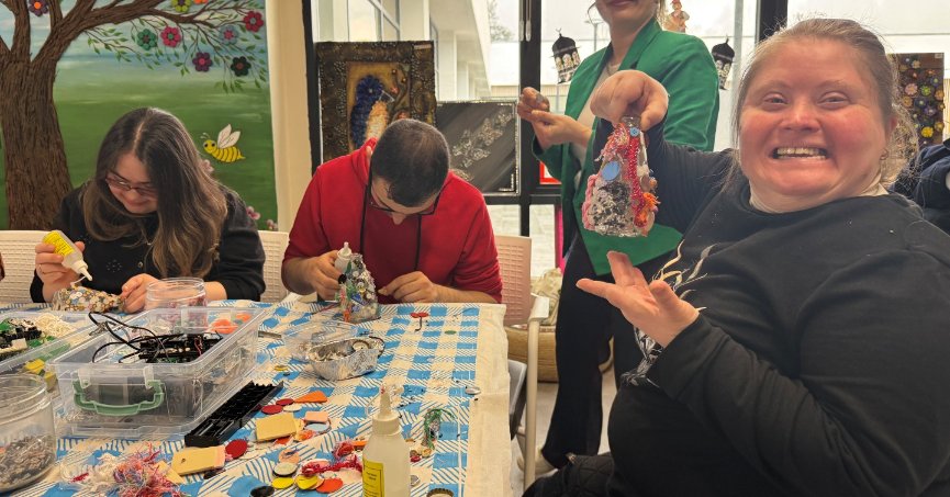 Cam atıklar, Gonca’da sanata dönüştü