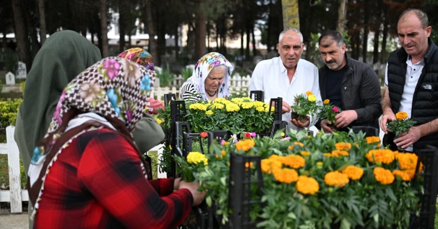 Kartepe Belediyesi’nden Bayram Öncesi Anlamlı Hizmet