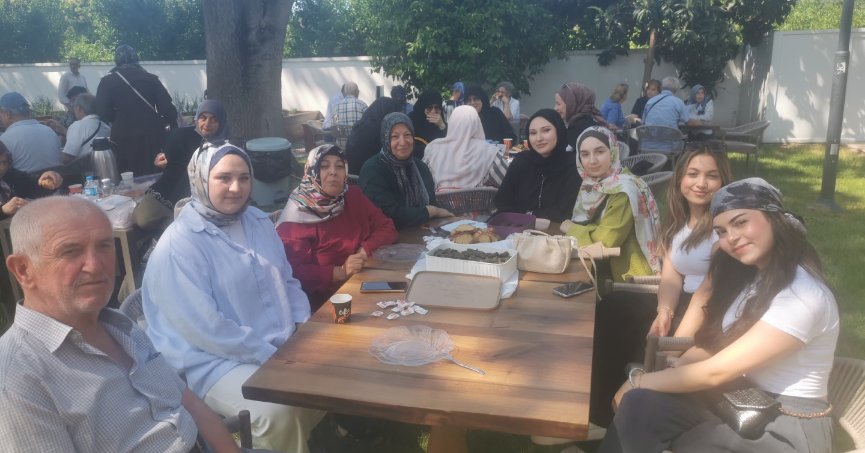 Gölcük Saygınlar’dan “yaza merhaba” pikniği