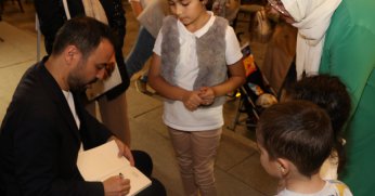 Mutlu ve başarılı çocuk nasıl yetiştirilir