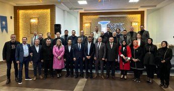 “HEDEFİMİZ; İZMİT'İ AK KADROLARLA BULUŞTURMAK”