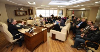 Kandıralı üreten kadınlardan Başkan Büyükakın’a ziyaret