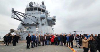 TCG Anadolu, Kocaeli’ye heyecan ve gurur verdi