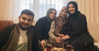 MAKSUDE NİNE ÇOK MUTLU OLDU