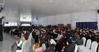 TRT’nin ünlü spikeri Kandıralı gençlerle buluştu