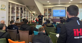 Büyükşehir İtfaiyesi’nden İHH’ya eğitim desteği