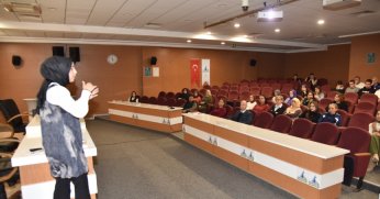 KARTEPE’DE MUTLU AİLE, MUTLU TOPLUM SEMİNERİ