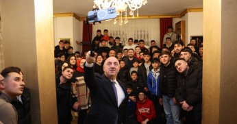 GENÇLERLE ARAMIZDA ABİ-KARDEŞ İLİŞKİSİ VAR