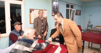 Çetinkaya, Sıkılmadık El Bırakmadı