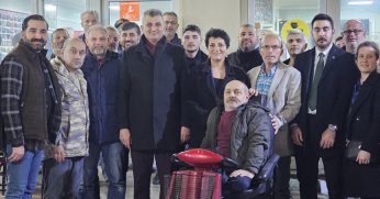 Başkan Sezer, “Başarılı sporcular yetiştirmeye devam”