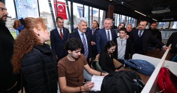 Derince Kütüphanesi hizmete girdi