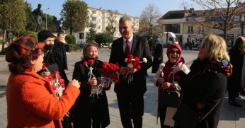 BAŞKAN SEZER: “KADINLARIMIZA POZİTİF AYRIMCILIK YAPMAYA DEVAM EDECEĞİZ”