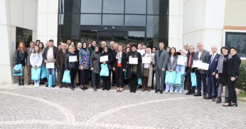 65’LİK ÇINARLAR DİJİTAL DÜNYA İLE TANIŞIYOR