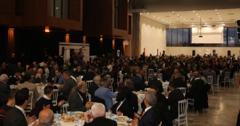 “MEMLEKETE HİZMET İÇİN KOŞANLARIN ALLAH YARDIMCISI OLSUN”