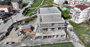 Hasan Doğan Gençlik Merkezi hızla yükseliyor