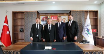 Başkan Ölmez ekibini kurmaya başladı