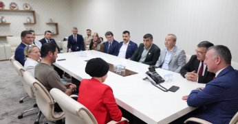 “Milletin emanetini en güzel şekilde taşıyoruz”