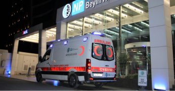  18 yaşındaki genç 9.kattan atladı!