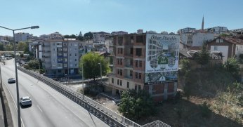 GÖLCÜK RİSKLİ YAPILARDAN BİR BİR ARINIYOR