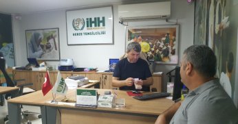 İlk Emekli Maaşını Gazze'ye Bağışladı