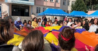 ANNELER İÇİN SOSYALLEŞME FIRSATI