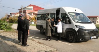 Sena ve Mustafa kardeşler eğitimle hayata tutundu