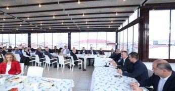 Başkan Büyükakın, Memur-Sen’e konuk oldu