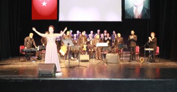 65 yaş üstü korodan nostalji dolu gece