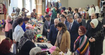 GÖLCÜK BELEDİYESİ ÖRGÜ FESTİVALİ BAŞLADI