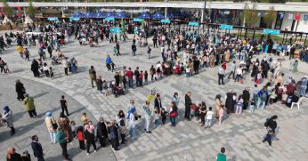 Milli İrade Meydanı her gün dolup taştı