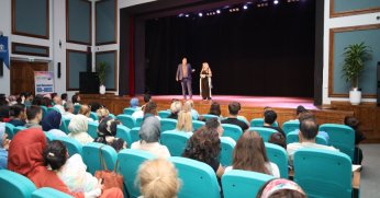 KO-MEK kursiyerleri “Artiz Mektebi”yi gururla sundu